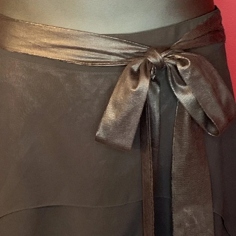 NWOT DOUBLE ZERO SKIRT SIZE M